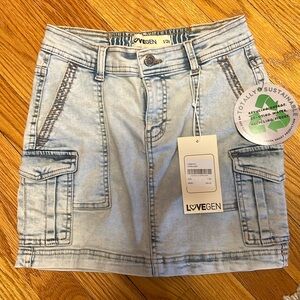 LoveGen cargo mini skirt